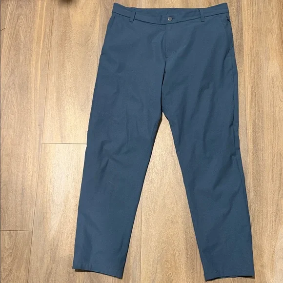 Lululemon Commission Pant Classic *Warpstreme 32